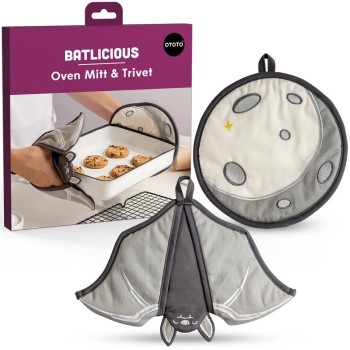 Batlicious Oven Mitt and Pot Holders Set - Product Image