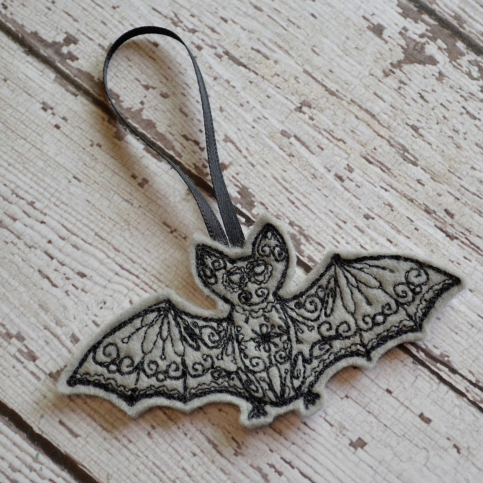 Embroidered Felt Bat Ornament (Two Colors Available)